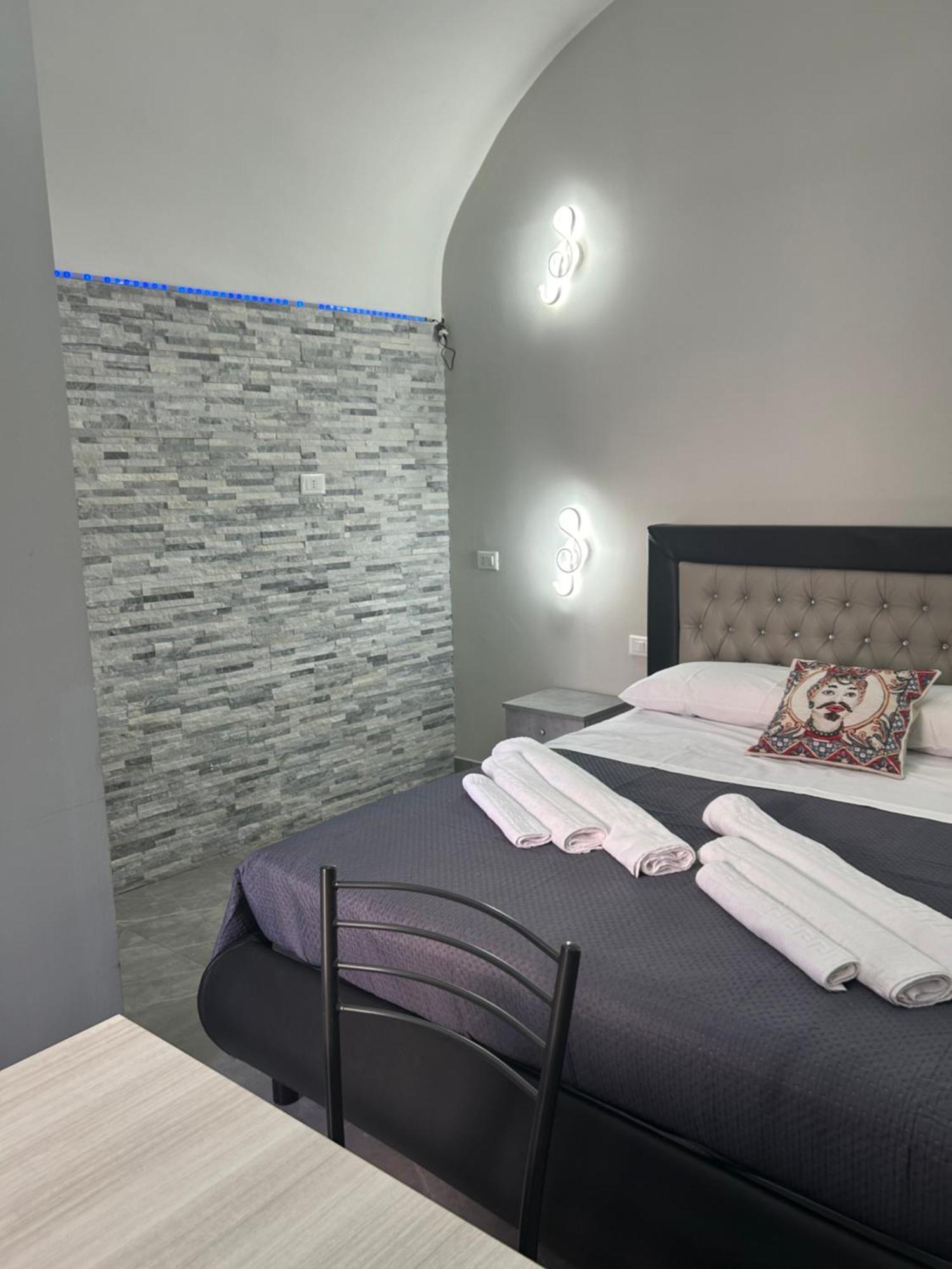 Fanale House Apartment Catania Ngoại thất bức ảnh